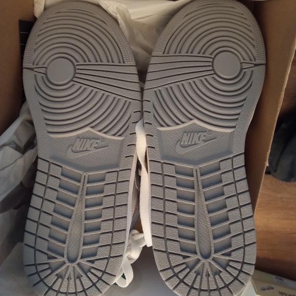 Air Jordan 1 retro high - Picture 4 of 5